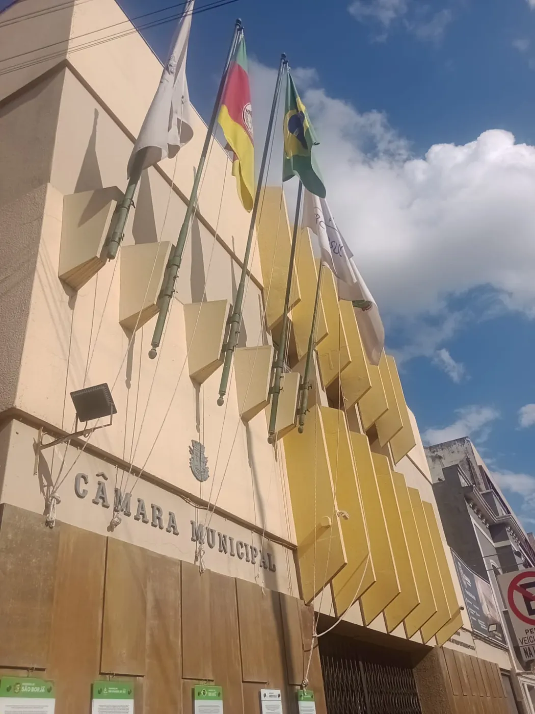 fachada da Câmara Municipal de São Borja em restauração, foto 5